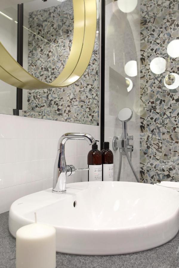 Vistula Boutique Apartments Cracovia Esterno foto