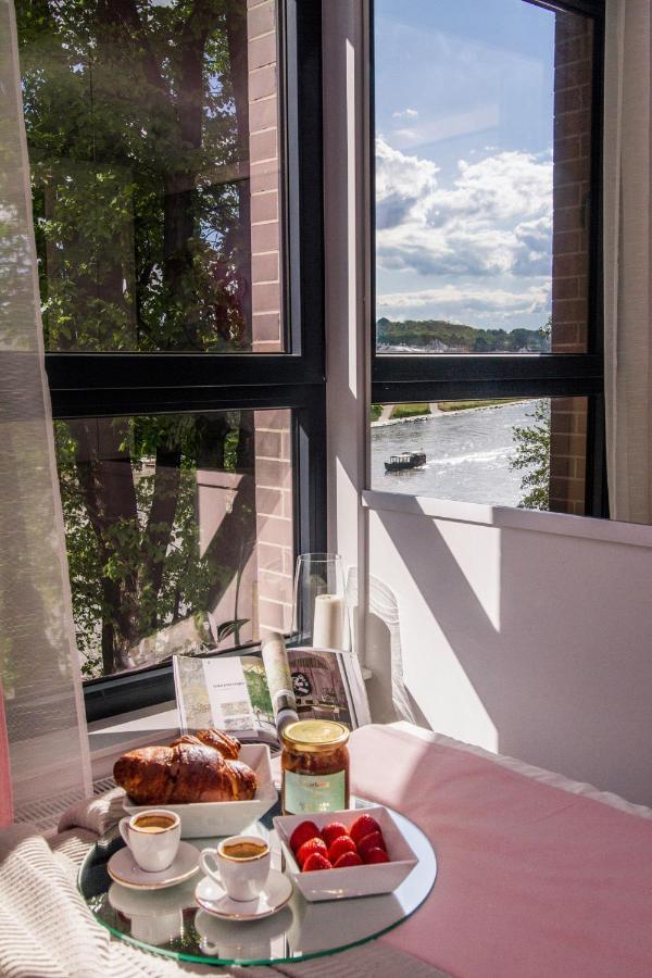 Vistula Boutique Apartments Cracovia Esterno foto